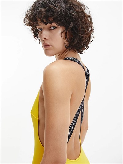 CALVIN KLEIN KADIN MAYO KW0KW01645-ZGT