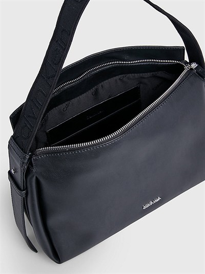 CALVIN KLEIN KADIN OMUZ ÇANTASI K60K611661-BEH