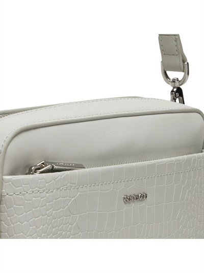 CALVIN KLEIN KADIN OMUZ ÇANTASI K60K612110-CEH