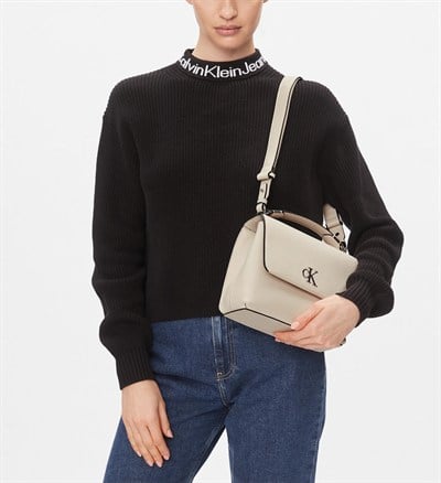 CALVIN KLEIN KADIN OMUZ ÇANTASI K60K611868-C12