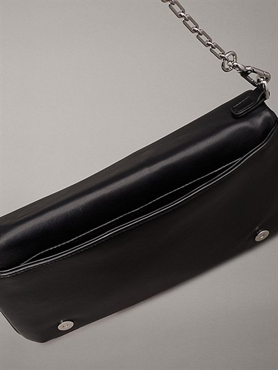 CALVIN KLEIN KADIN OMUZ ÇANTASI K60K612787-BEH