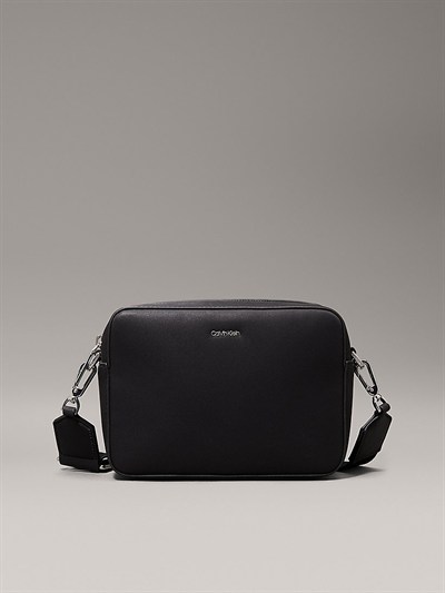 CALVIN KLEIN KADIN OMUZ ÇANTASI K60K613145-BEH