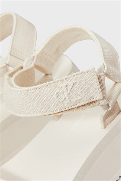 CALVIN KLEIN KADIN SANDALET YW0YW01693-AEO