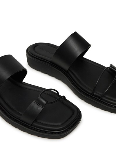 CALVIN KLEIN KADIN TERLİK YW0YW01864-BEH