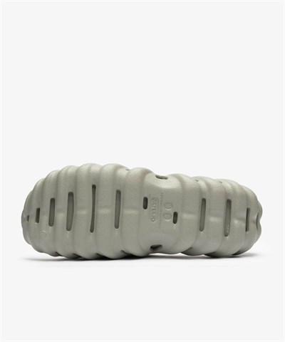 CROCS ECHO ERKEK TERLİK 208170-1LM