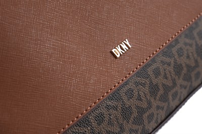DKNY KADIN OMUZ ÇANTASI R313JA13-D3E