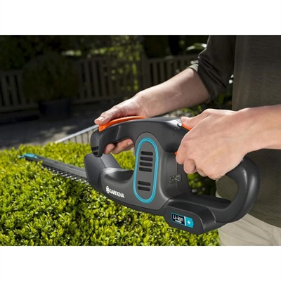 GARDENA ÇİT BUDAMA MAKİNESİ 14733