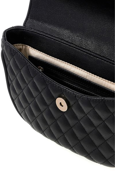 GUESS ATABEY KADIN OMUZ ÇANTASI QG989421-BLA