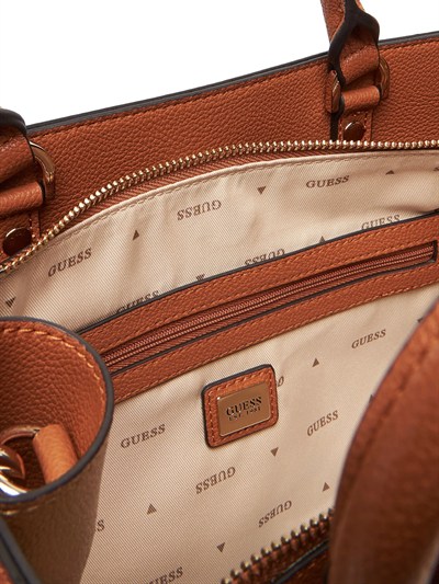 GUESS KADIN OMUZ ÇANTASI BG697406-COGNAC
