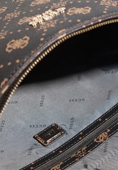 GUESS KADIN OMUZ ÇANTASI LP9536024-ESPRESSOLOGO