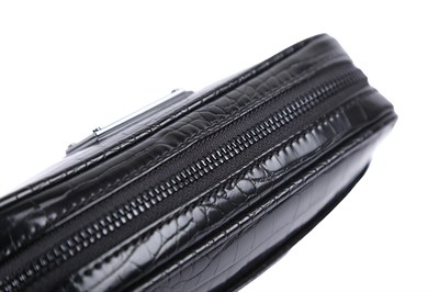 GUESS KADIN OMUZ ÇANTASI PMEVEIP4145-BLA