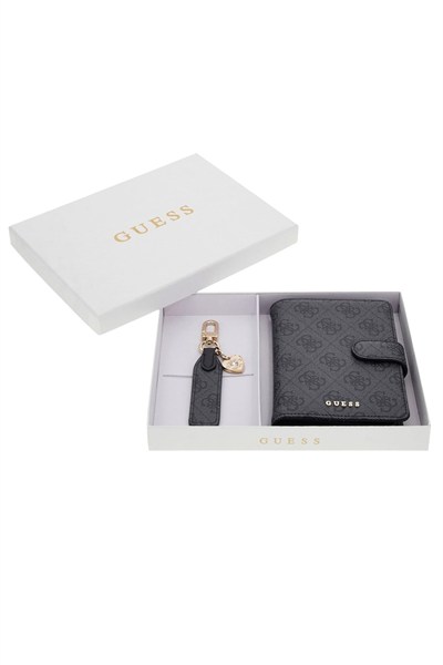 GUESS KADIN PASAPORT KILIFI+ANAHTARLIK SETİ GFBOXWP5402-CLO