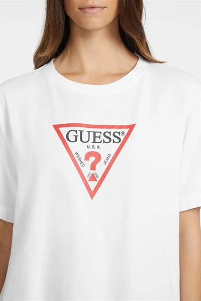 GUESS KADIN T-SHIRT W4YI76K8HM0-G011