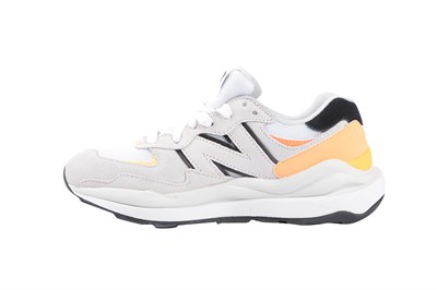 NEW BALANCE KADIN AYAKKABI M5740PSB