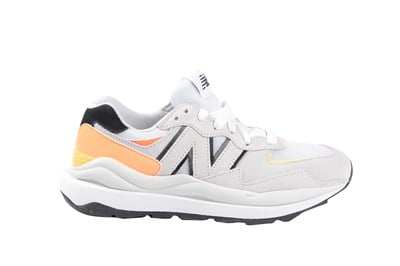 NEW BALANCE KADIN AYAKKABI M5740PSB