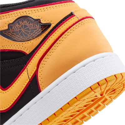 NIKE AIR JORDAN 1 MID SE KADIN AYAKKABI FJ4924-008