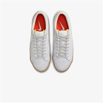 NIKE BLAZER LOW VINTAGE KADIN AYAKKABI FQ8060-003