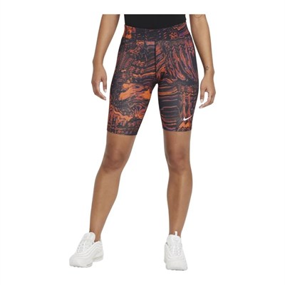 NIKE SPORTSWEAR ESSENTIALS KADIN ŞORT DM4738-010