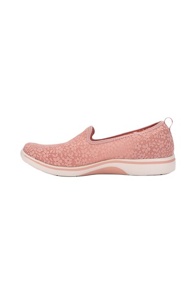 SKECHERS ARCH FIT UPLIFT KADIN AYAKKABI 136561-MVE