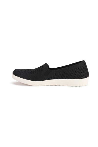 SKECHERS MADISON AVE KADIN AYAKKABI 100045-BKW