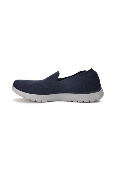 SKECHERS ON THE GO KADIN AYAKKABI 136401-NVY
