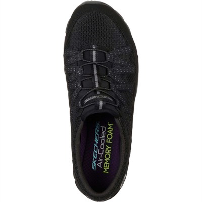 SKECHERS STROLLING KADIN AYAKKABI 22823NA-BBK
