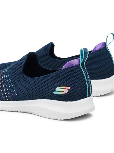 SKECHERS ULTRA FLEX KADIN AYAKKABI 149179-NVMT