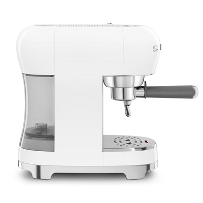 SMEG ESPRESSO MAKİNASI ECF02WHEU