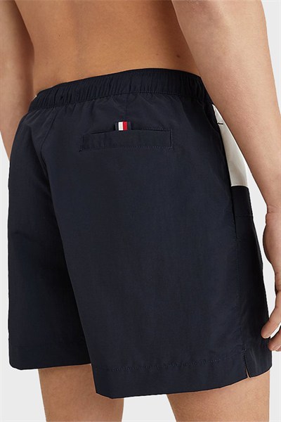 TOMMY HILFIGER ERKEK MAYO UM0UM02744-DW5
