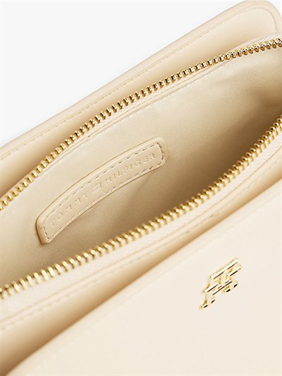 TOMMY HILFIGER KADIN OMUZ ÇANTASI AW0AW17229-AA8