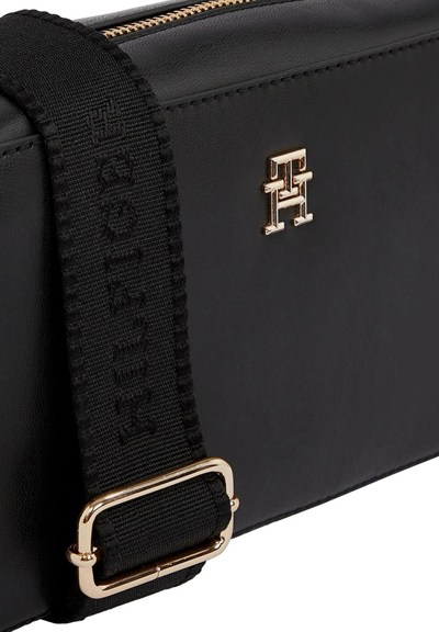 TOMMY HILFIGER KADIN OMUZ ÇANTASI AW0AW16439-BDS