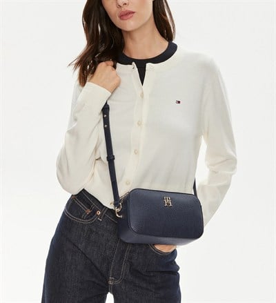 TOMMY HILFIGER KADIN OMUZ ÇANTASI AW0AW15179-DW6