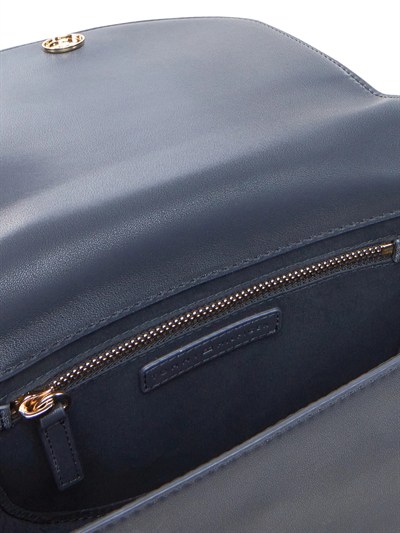 TOMMY HILFIGER KADIN OMUZ ÇANTASI AW0AW17184-DW6