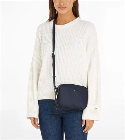 TOMMY HILFIGER KADIN OMUZ ÇANTASI AW0AW15638-DW6