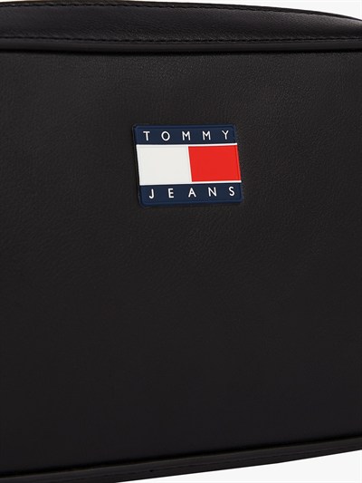 TOMMY HILFIGER KADIN OMUZ ÇANTASI AW0AW17290-BDS