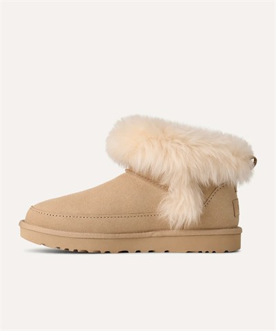 UGG CLASSIC ULTRA MINI CHALET KADIN BOT 1173832-SNDCS