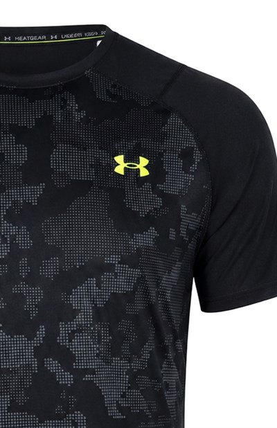 UNDER ARMOUR ERKEK T-SHIRT 1372802-002