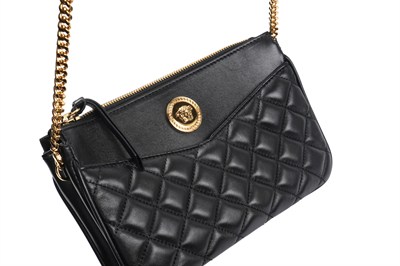 VERSACE KADIN OMUZ ÇANTASI 1013355-1Z03912-1B00V