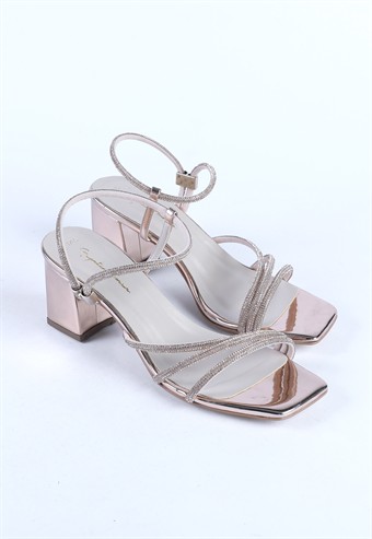 Kadın Taş Detaylı Küt Burunlu Kalın Topuklu Sandalet Abiye Ayakkabı Rose