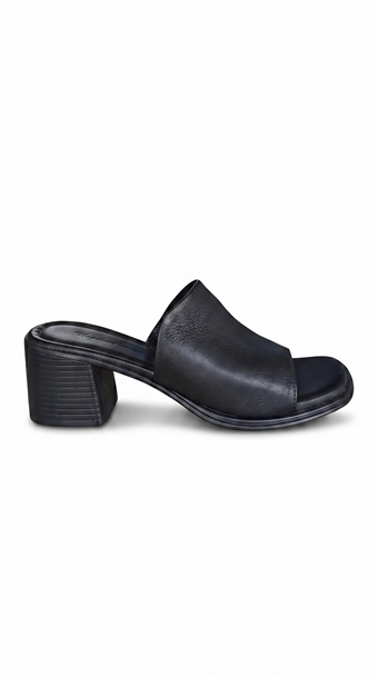 Kadın Hakiki Deri Topuklu Terlik Siyah