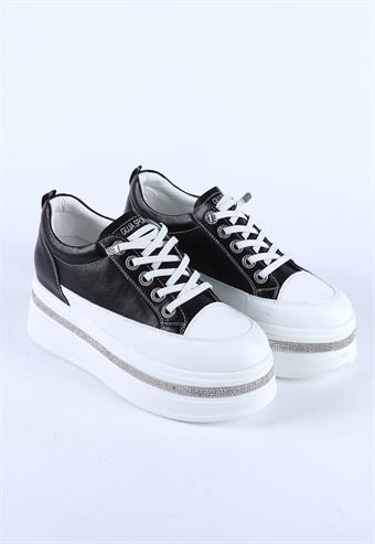 Guja Kadın Hakiki Deri Lastik Bağcıklı Gizli Topuk Dolgu Taban Taşlı Sneaker Siyah