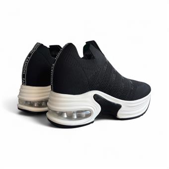 Guja Kadın Triko Detaylı Bağcıksız Sneaker Siyah