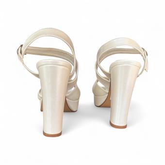 Kadın Abiye Ayakkabı Beyaz Sedef