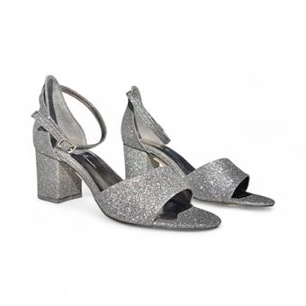 Kadın Bilekten Tokalı Açık Abiye Ayakkabı Platin Sim