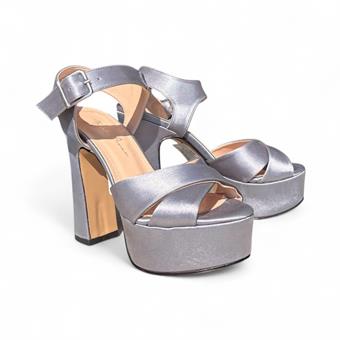 Kadın Çapraz Bantlı Kalın Topuklu Açık Ayakkabı Koyu Gri