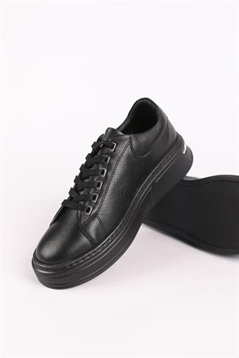 Kadın Hakiki Deri Kalın Tabanlı Bağcıklı Spor Ayakkabı & Sneaker Siyah
