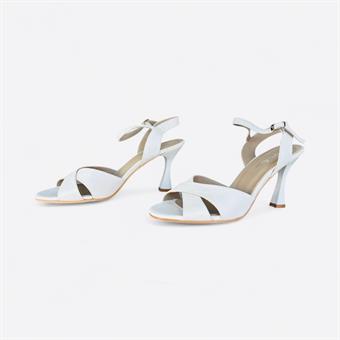 Kadın Hakiki Deri Bilekten Tokalı Abiye Ayakkabı Beyaz