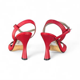 Kadın Hakiki Deri Bilekten Tokalı Abiye Ayakkabı Kırmızı