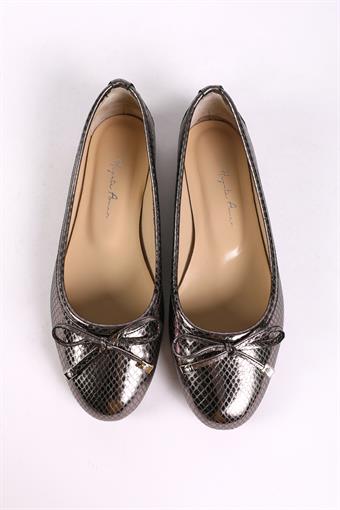 Kadın Hakiki Deri Kroko Desenli Fiyonklu Babet Ayakkabı Yılan Antrasit