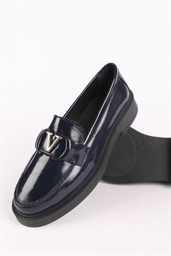 Kadın Hakiki Deri Toka Detaylı Loafer Ayakkabı Lacivert Rugan